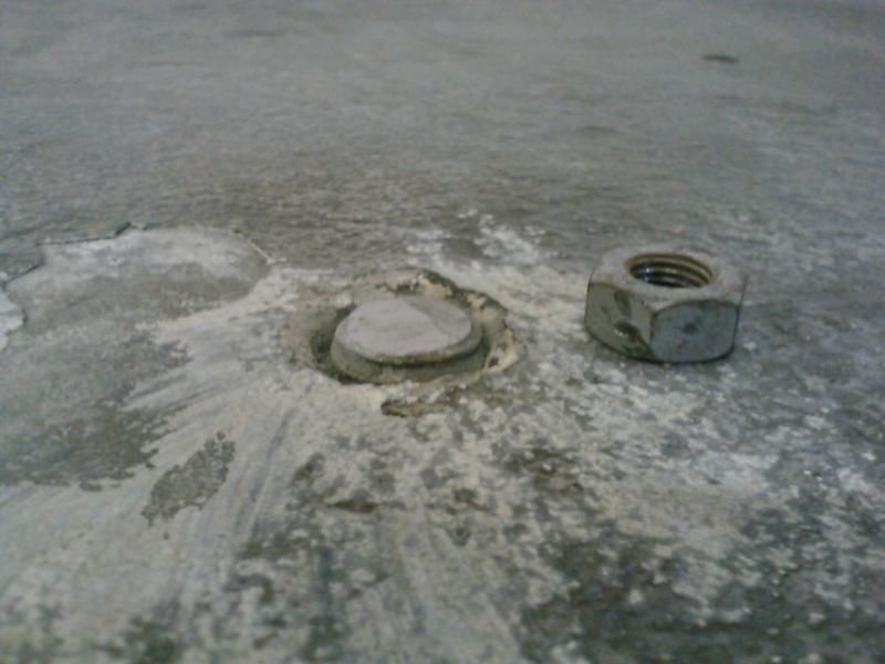floorboltaftergrinding_800x600_zps5f16084c.jpg