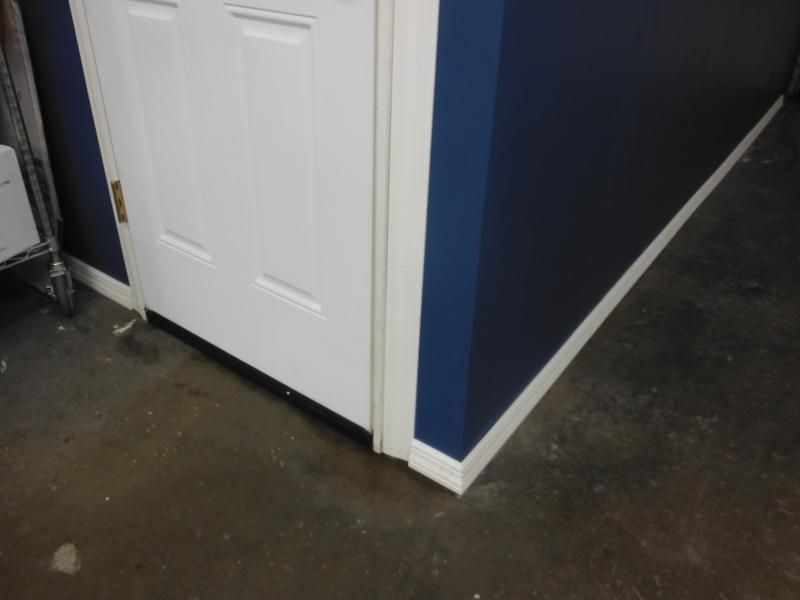 officeextfixedpaintedmolding1_800x600_zpse5682037.jpg