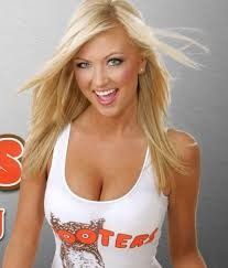 hooters_zpsus9wx41i.jpeg