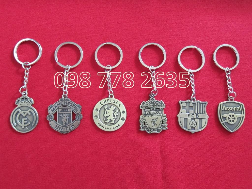 Móc khóa CLB bóng đá nổi tiếng 10K ship hàng toàn Quốc.