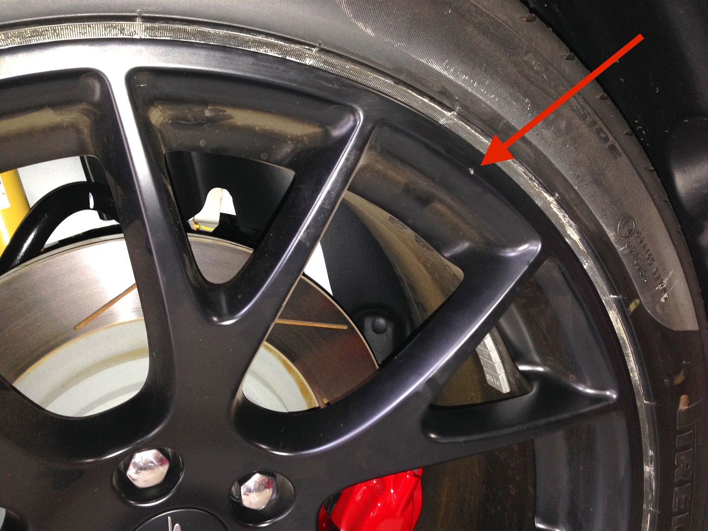 Wheel damage at tire store! What would you do???? SRT Hellcat Forum