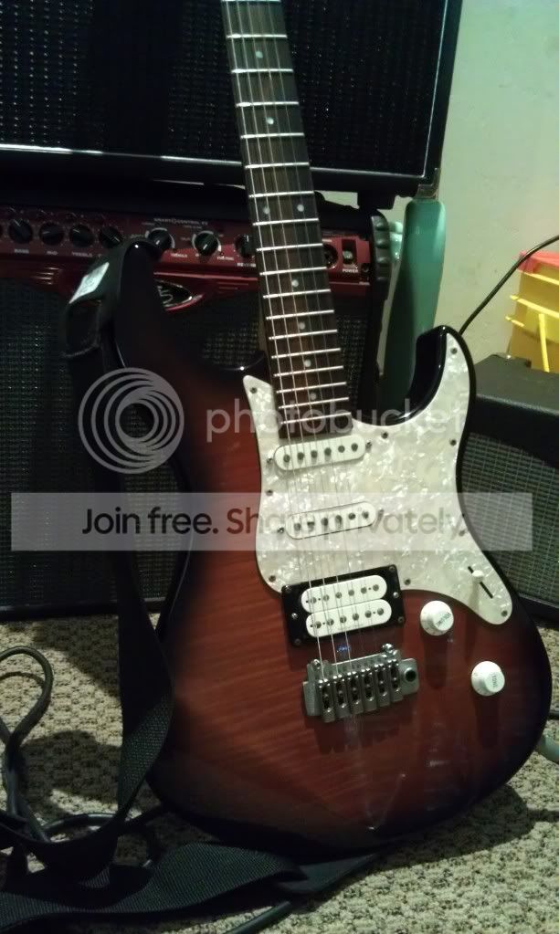 New Guitar Day.....Yamaha PAC 812w 100$ guitar. - Electric Guitars ...